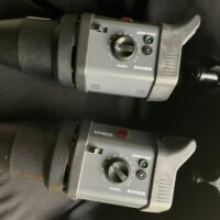 Bowens Gemini GM200 Studio Flash Kit with 2 Flashes , 2 Reflectos, 2 Umbrellas and Case