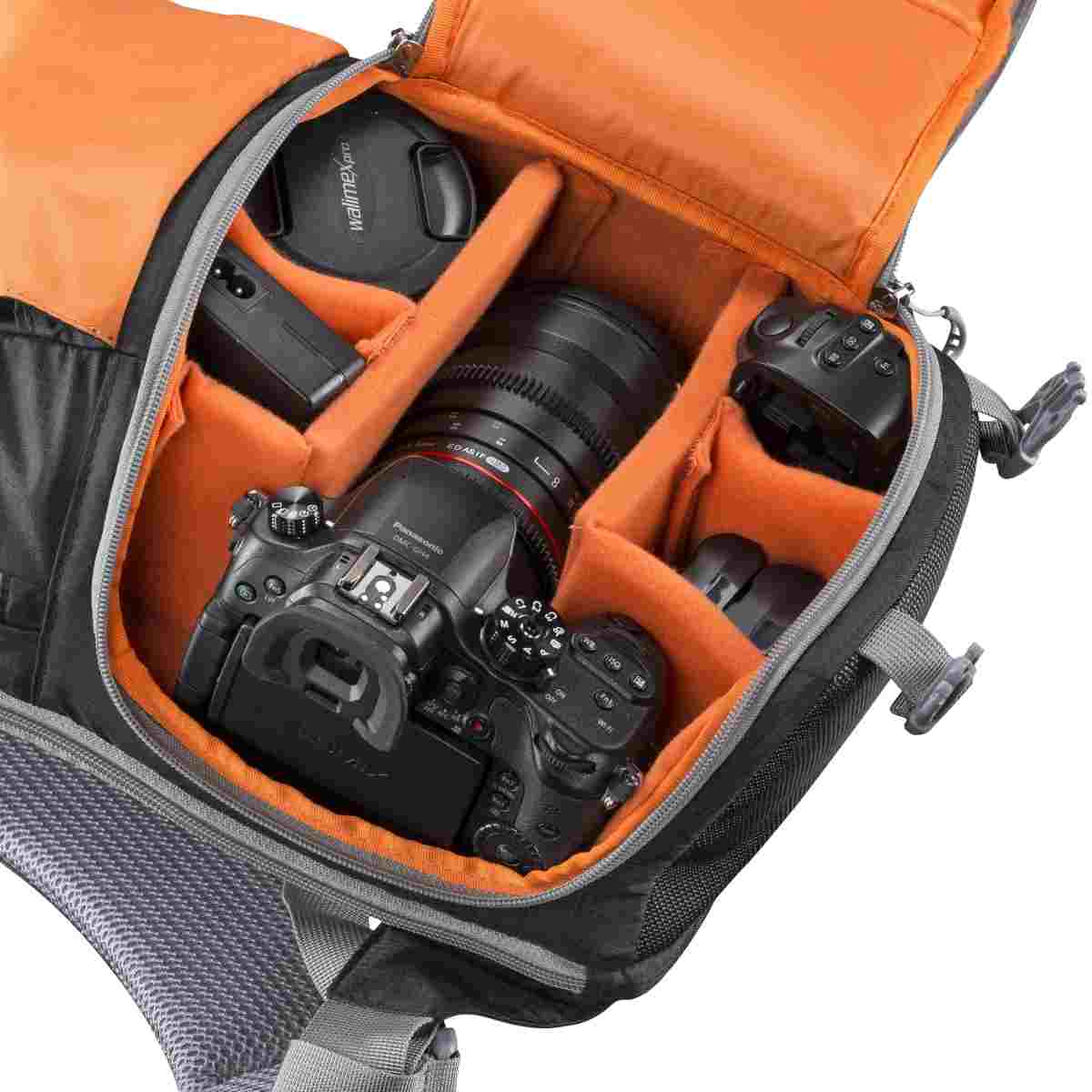 Mantona camera backpack ElementsPro Sling black