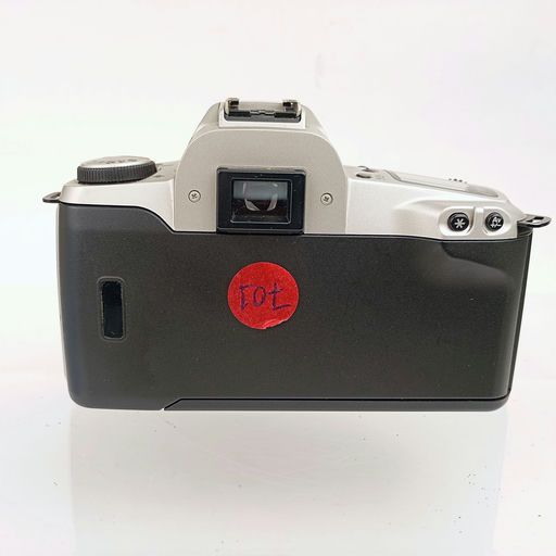 Canon EOS 500 N Silver with Canon EF 28-105mm F4.5-5.6 USM - Image 5