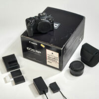 Canon EOS RP (Full Frame) σε άριστη κατάσταση – Μόνο 9.700 clicks -Πλήρες πακέτο με Adapter & Extras