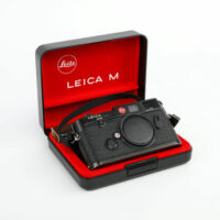 Leica M6 Black body with cap Cased