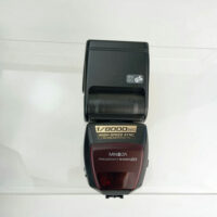 Minolta Program 5400 HS Flash High-Speed Sync 1/8000sec with Soft Case and Table Stand