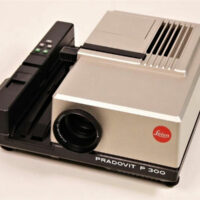 Leica Pradovit P300 Slide Projector
