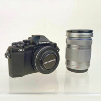 Olympus OM-D E-M10 Mark II with 14-42mm EZ Pancake and 40-150mm