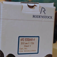 Rodenstock APO-Sironar-N 210mm f/5.6 large-format lens, supplied in a Copal No.1 shutter